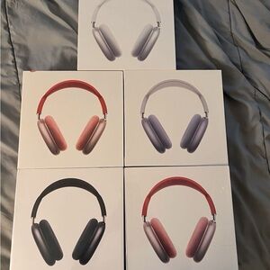 Apple AirPods Max - Assorted Colors